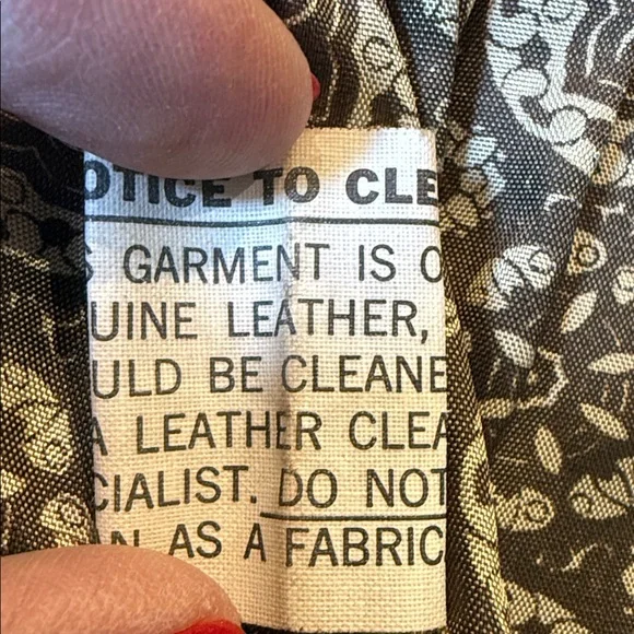 JOO KAY KIDS VINTAGE GENUINE SUEDE LEATHER FRINGE JACKET - Picture 5 of 9